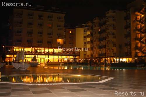Hotel Titan Garden 3